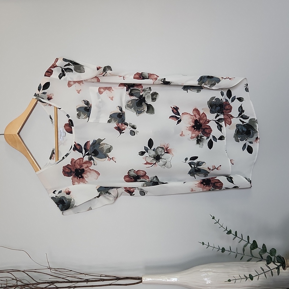 Floral flowy Short-sleeve blouse